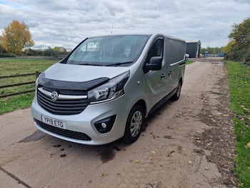 Vauxhall - Vivaro