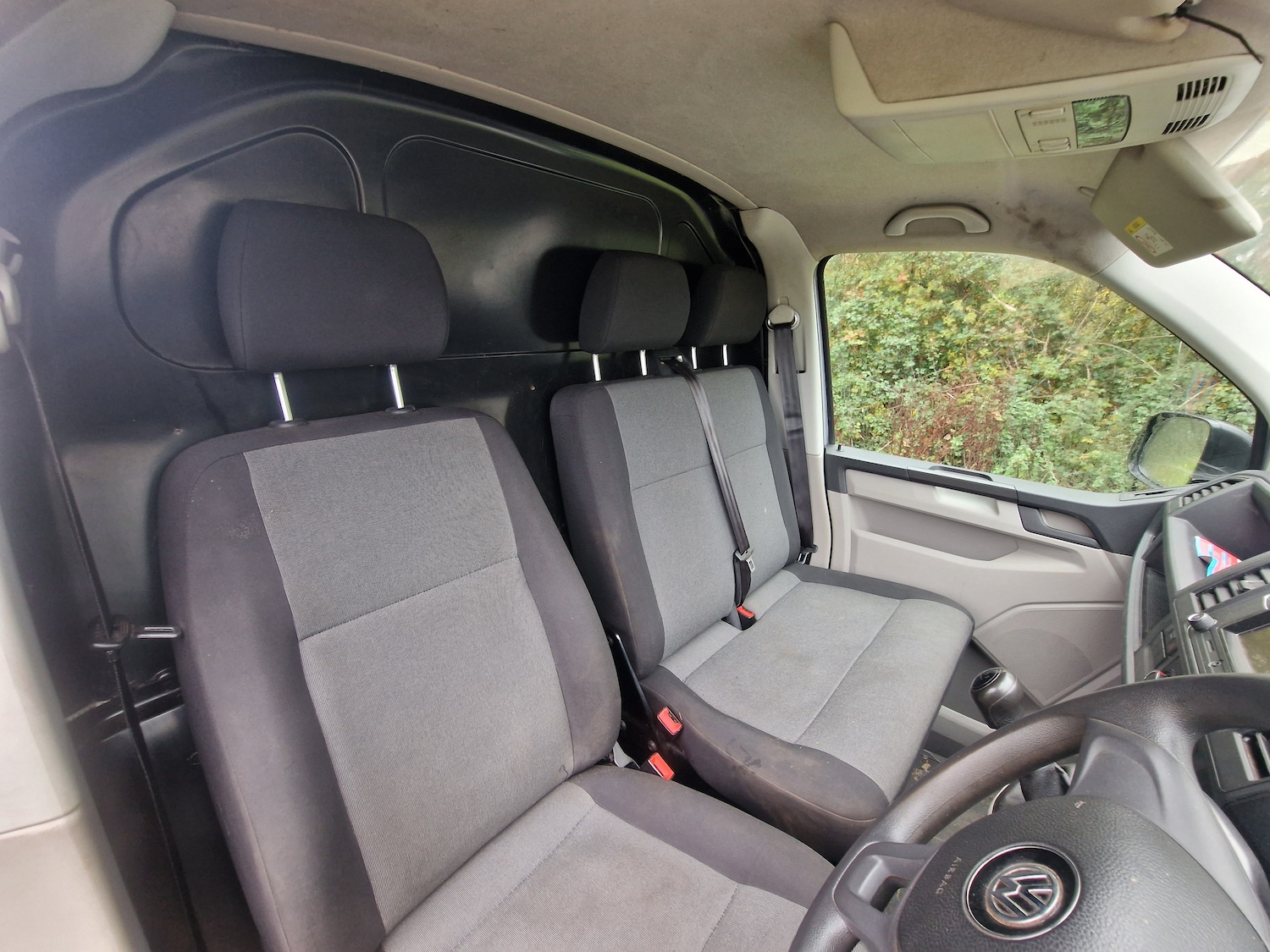 Used Volkswagen Transporter 2018 for sale - 76355994: Photo 14