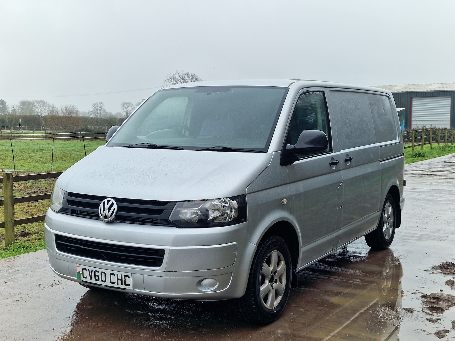 Used Volkswagen Transporter 2010 for sale - 77529474: Photo 3