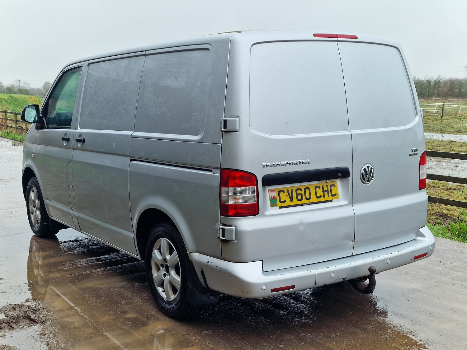 Used Volkswagen Transporter 2010 for sale - 77529474: Photo 8