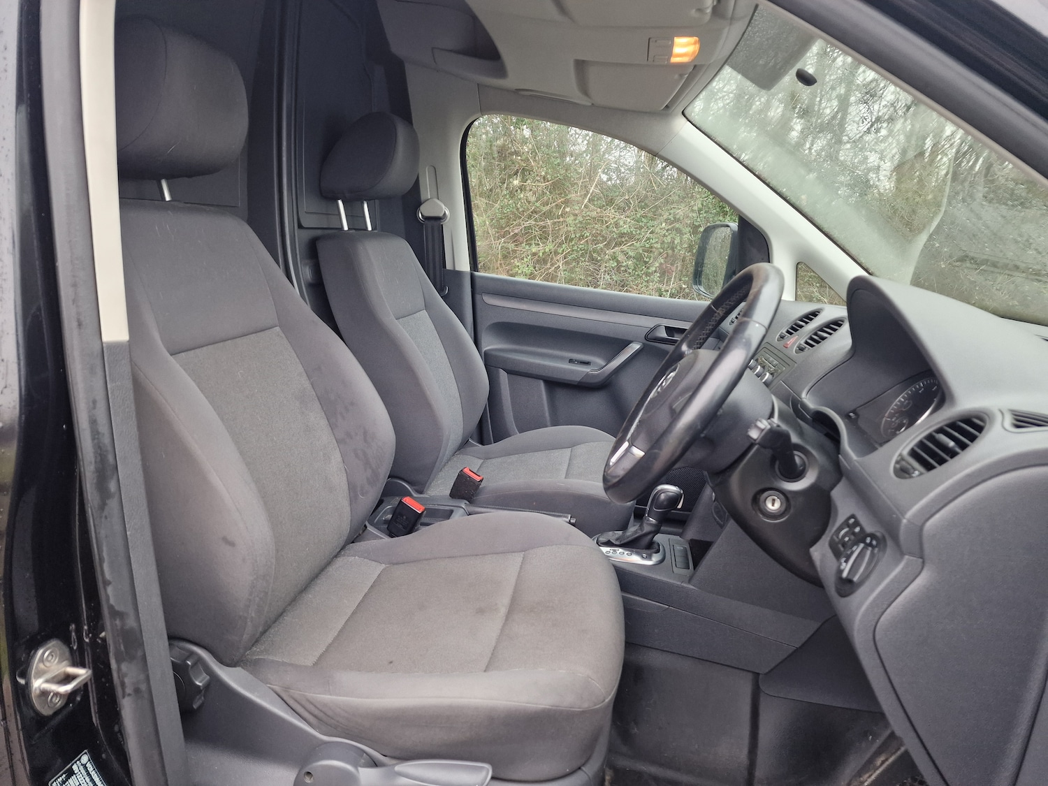 Used Volkswagen Caddy Maxi 2015 for sale - 77326521: Photo 18