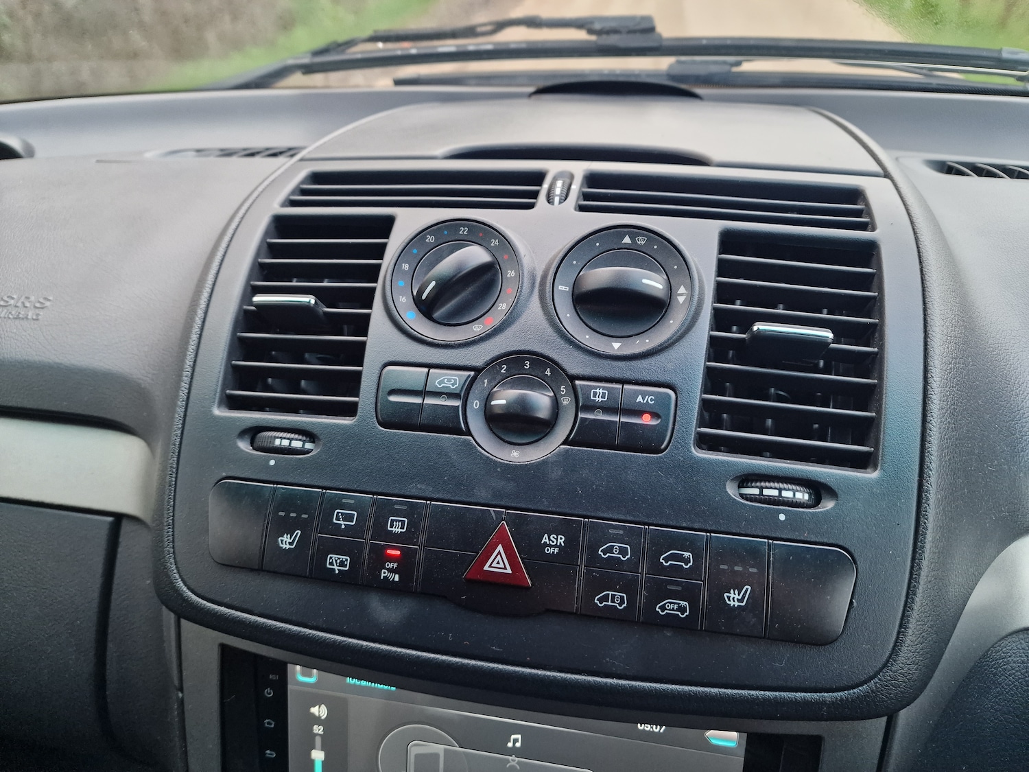 Used Mercedes-Benz Vito 2013 for sale - 77845441: Photo 20