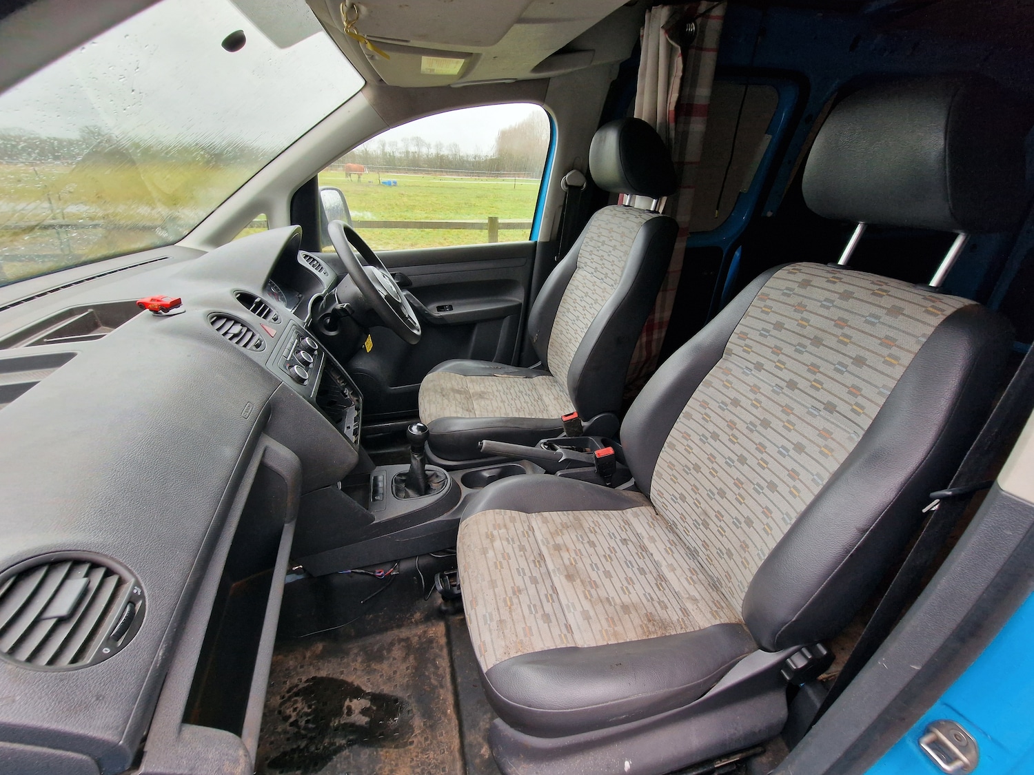 Used Volkswagen Caddy Maxi 2011 for sale - 77289364: Photo 17