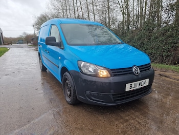 Used Volkswagen Caddy Maxi 2011 for sale - 77289364: Photo