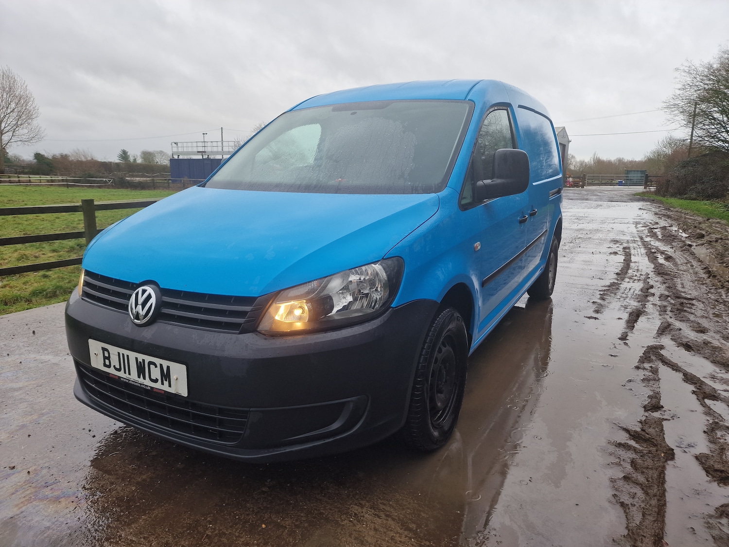 Used Volkswagen Caddy Maxi 2011 for sale - 77289364: Photo 3