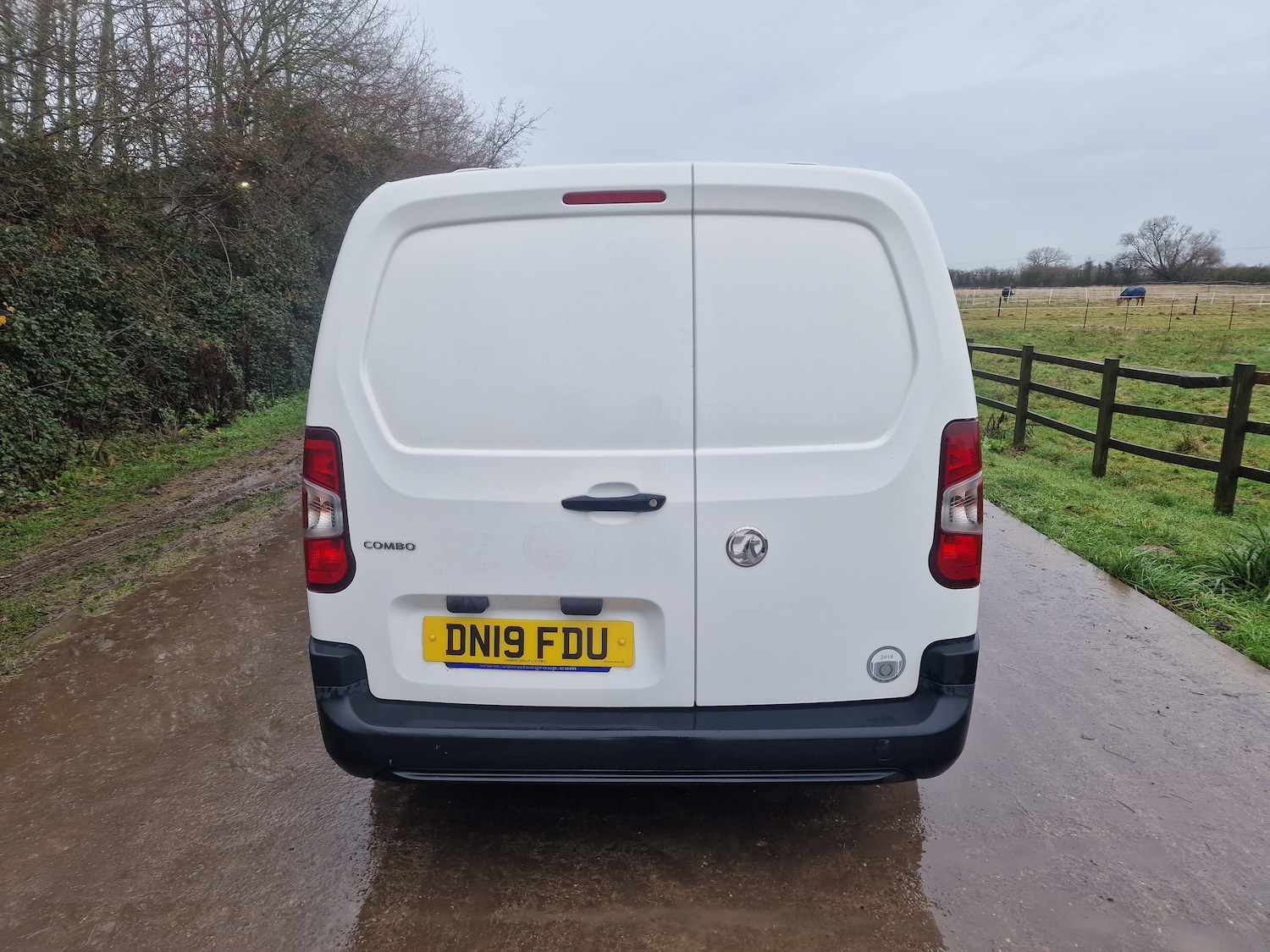 Used Vauxhall Combo 2019 for sale - 77023121: Photo 6