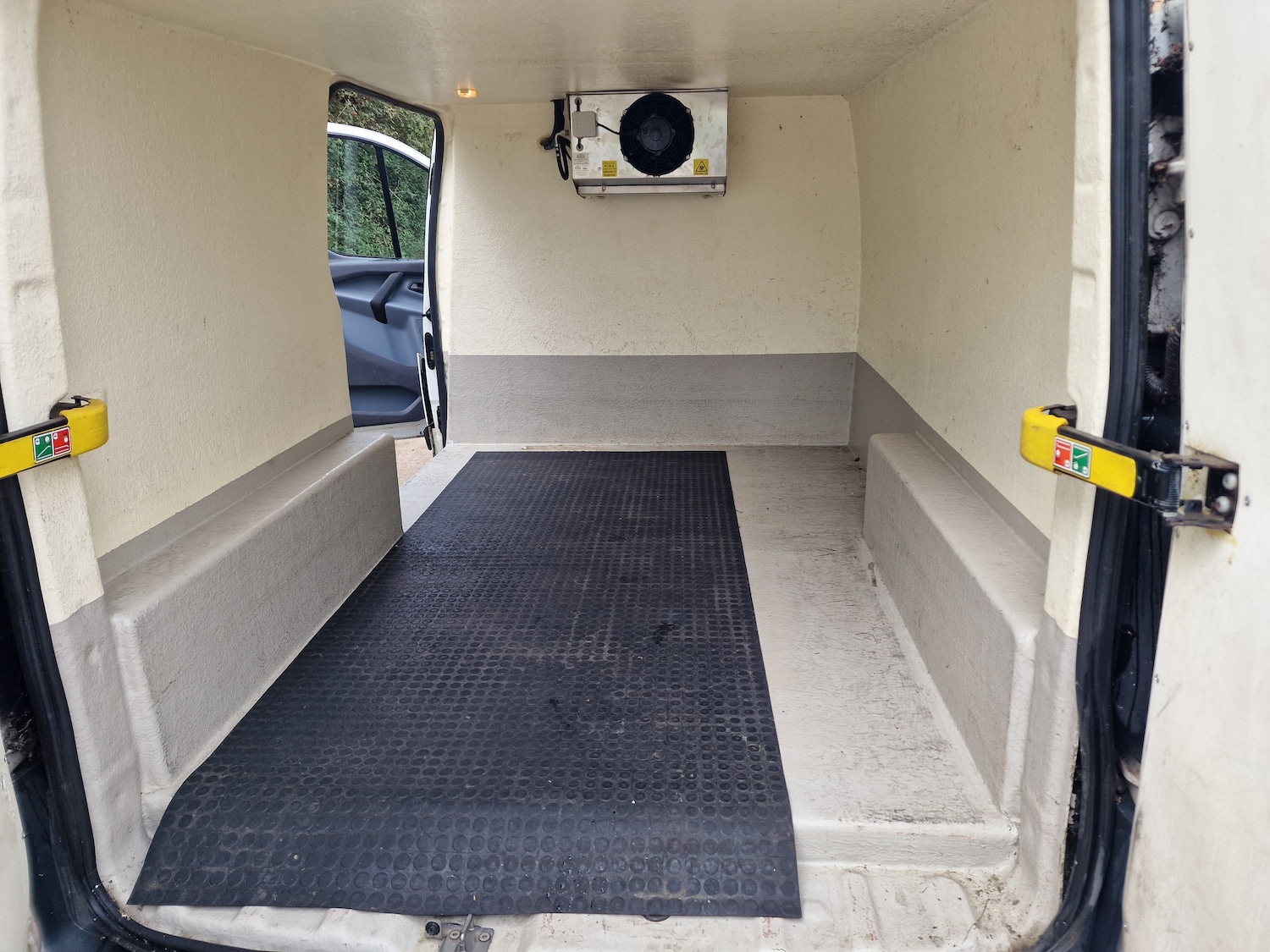 Used Ford Transit Custom 2017 for sale - 76298779: Photo 13