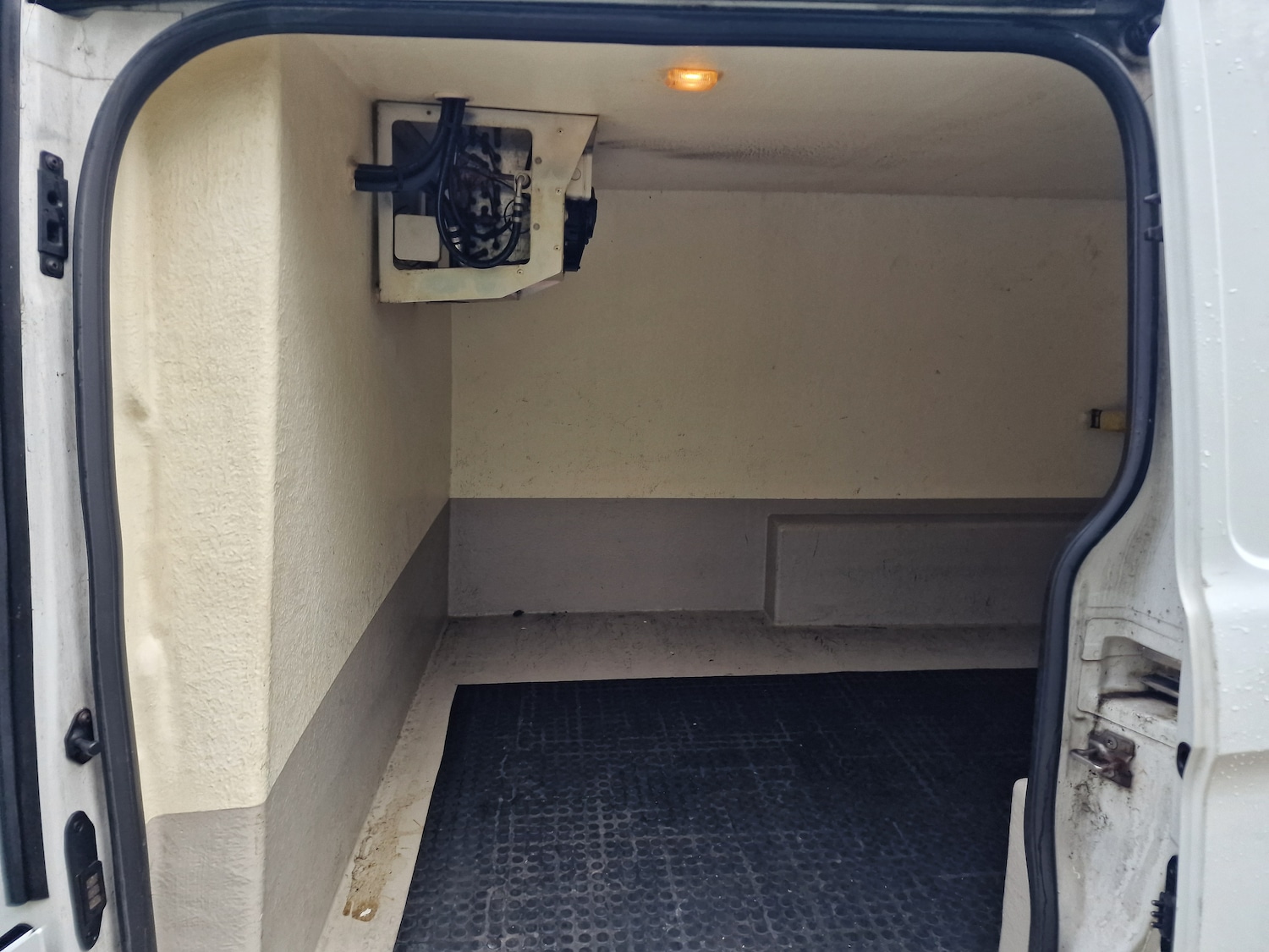 Used Ford Transit Custom 2017 for sale - 76298779: Photo 18