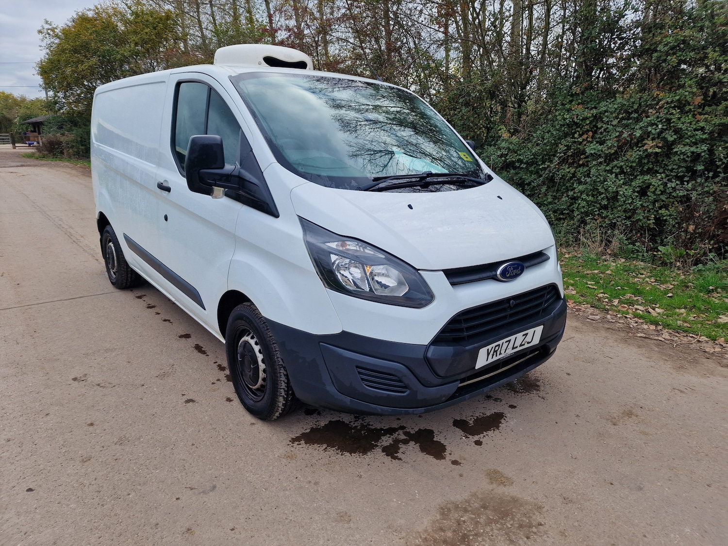 Used Ford Transit Custom 2017 for sale - 76298779: Photo 2