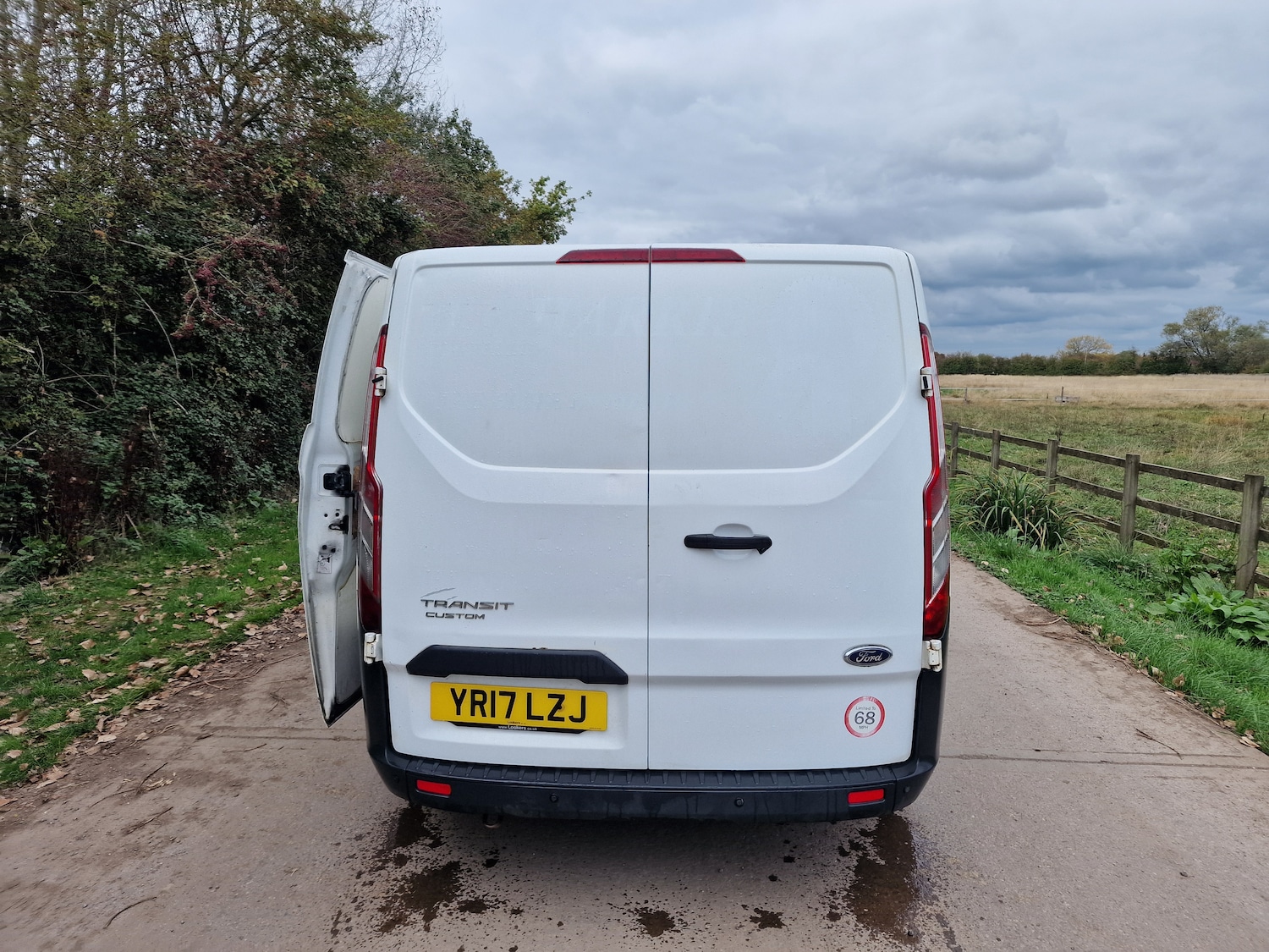 Used Ford Transit Custom 2017 for sale - 76298779: Photo 7