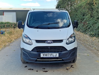 Used Ford Transit Custom 2017 for sale - 79360066: Photo