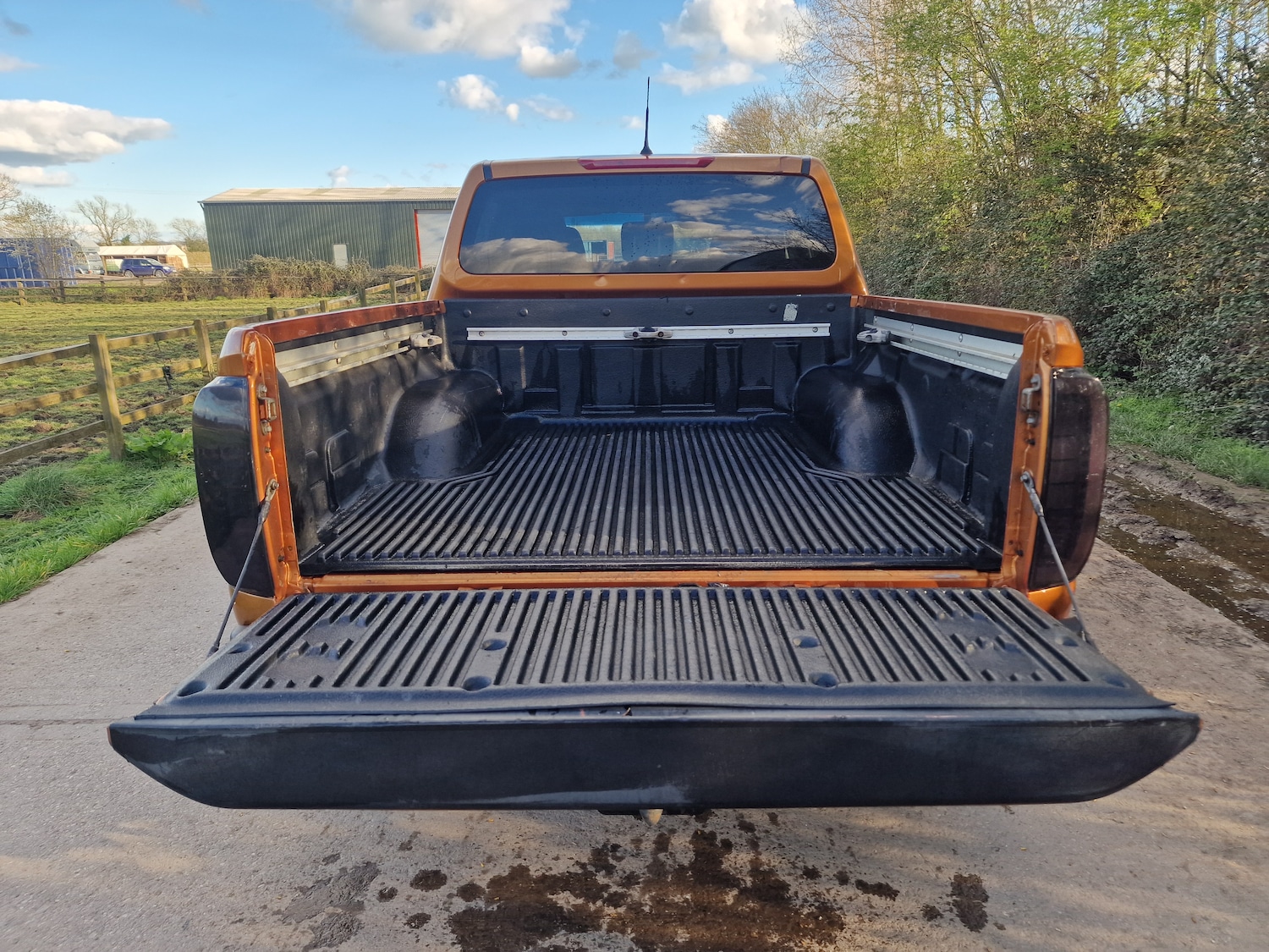 Used Nissan Navara 2016 for sale - 78106017: Photo 20