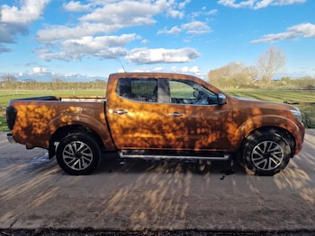 Used Nissan Navara 2016 for sale - 78106017: Photo
