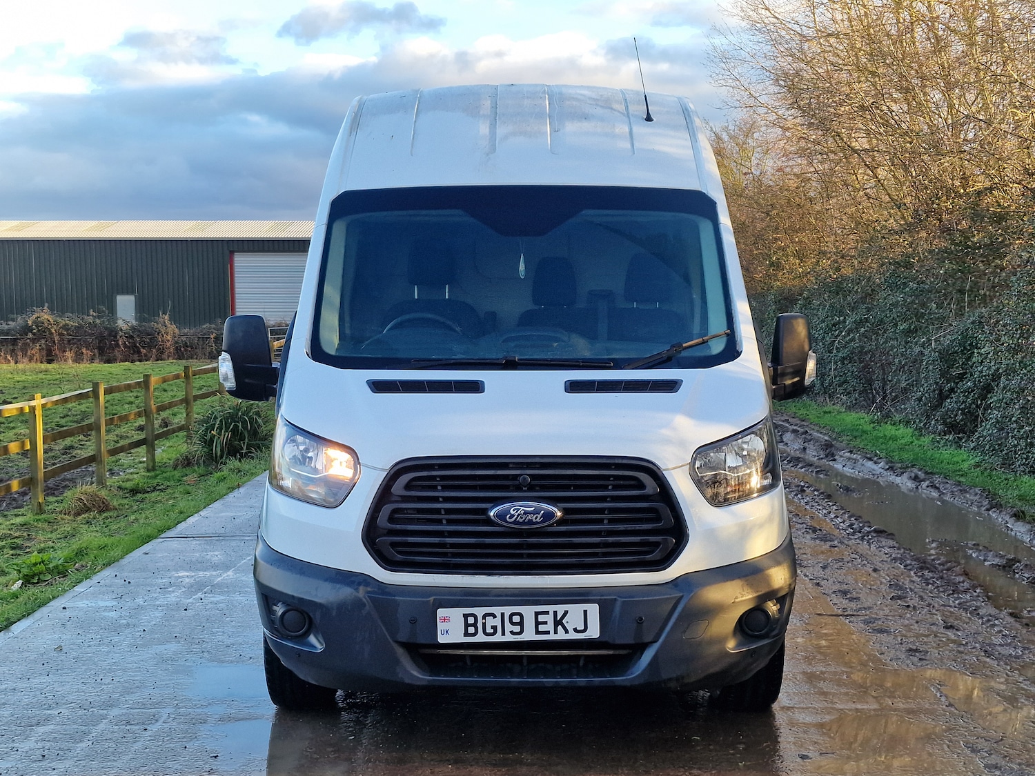 Used Ford Transit 2019 for sale - 77631173: Photo 2