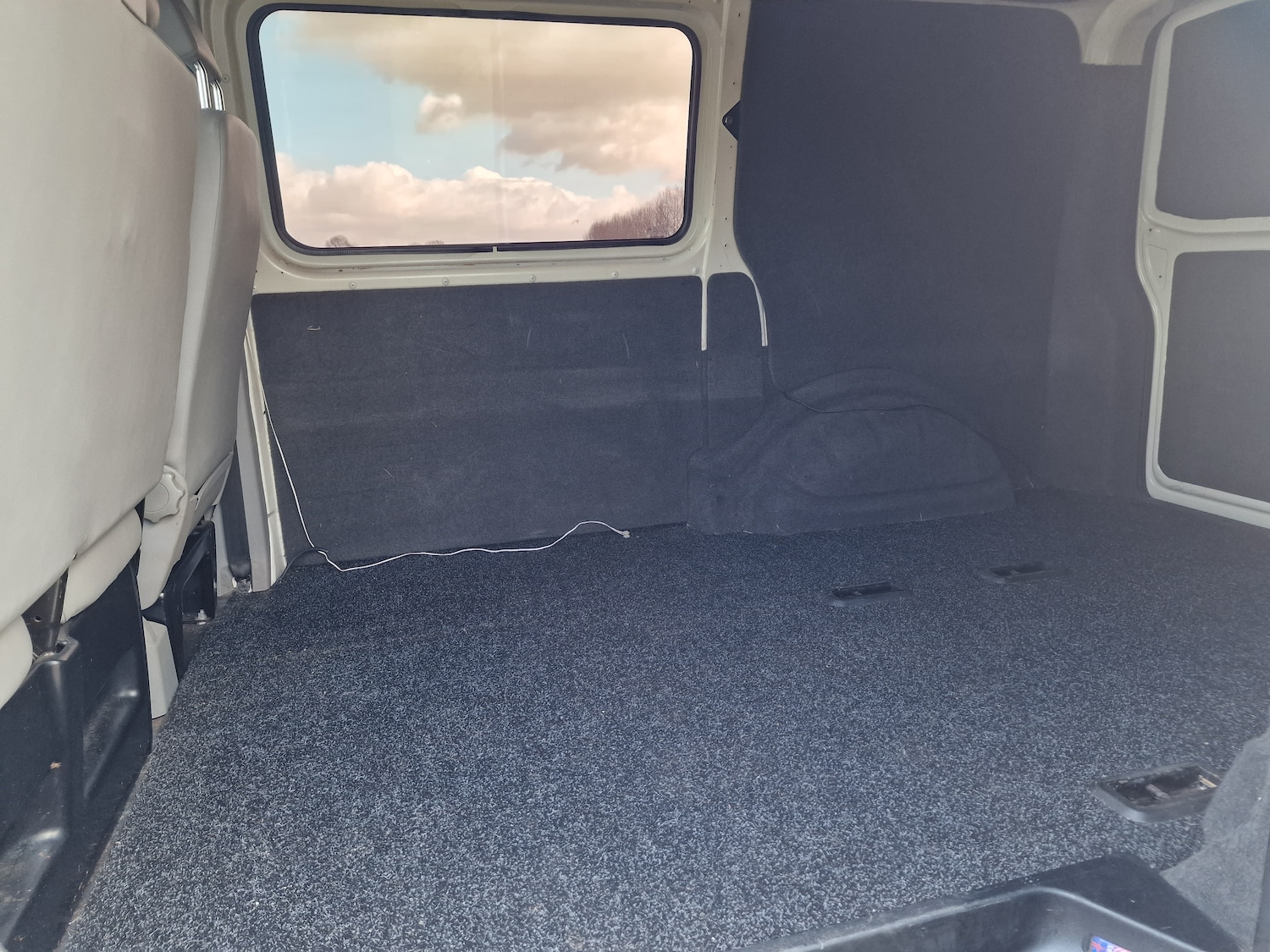 Used Volkswagen Transporter 2011 for sale - 77845438: Photo 10