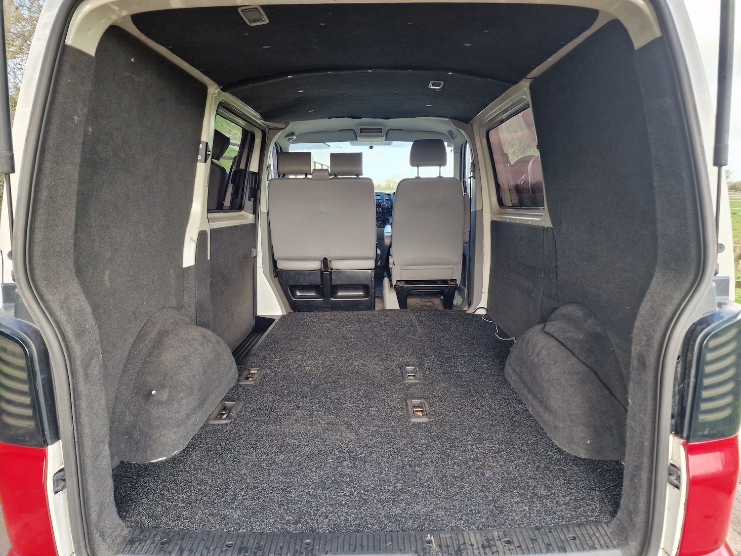 Used Volkswagen Transporter 2011 for sale - 77845438: Photo 13