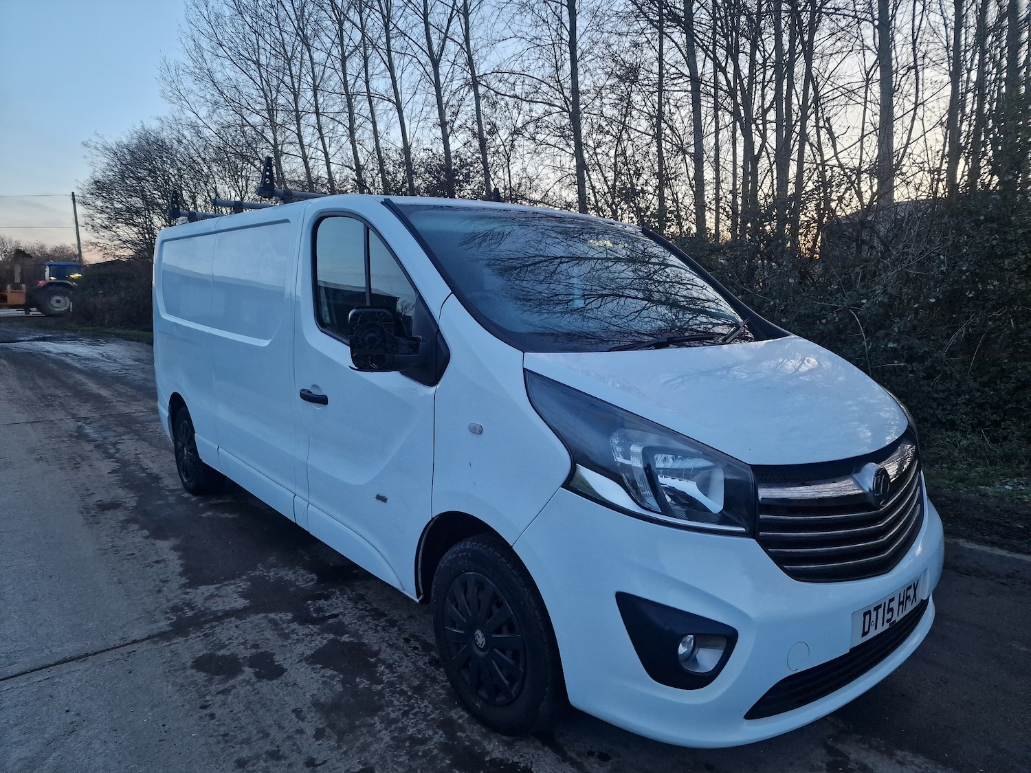 Used Vauxhall Vivaro 2015 for sale - 76692891: Photo 1