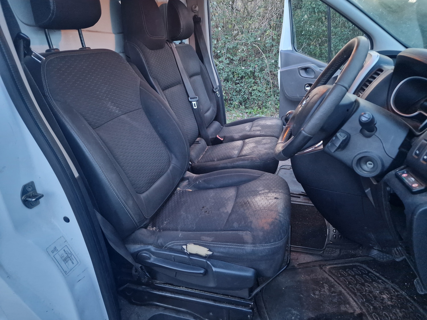 Used Vauxhall Vivaro 2015 for sale - 76692891: Photo 17