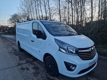 Used Vauxhall Vivaro 2015 for sale - 76692891: Photo