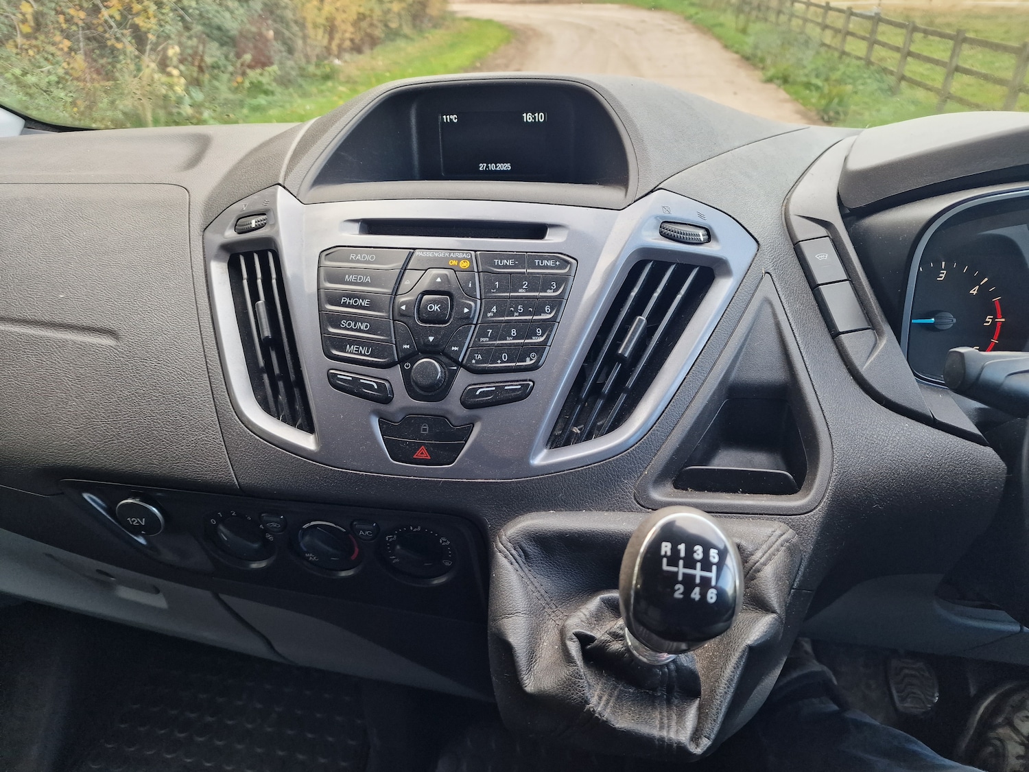 Used Ford Transit Custom 2017 for sale - 76387497: Photo 11