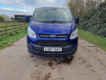 Used Ford Transit Custom 2017 for sale - 76387497: Photo