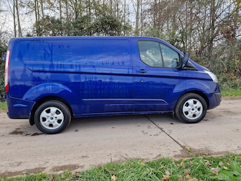 Used Ford Transit Custom 2017 for sale - 76387497: Photo