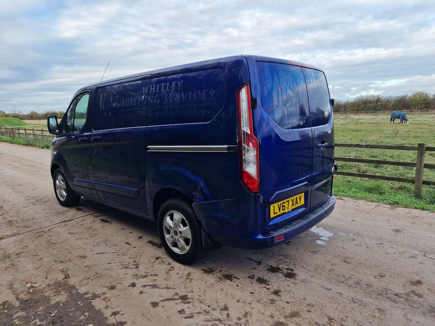 Used Ford Transit Custom 2017 for sale - 76387497: Photo 6