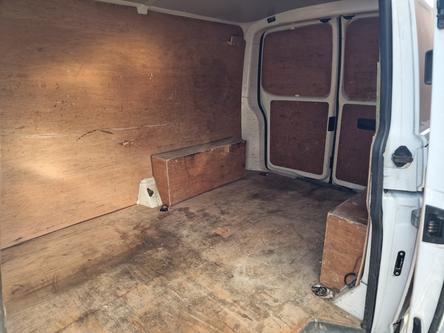 Used Volkswagen Transporter 2011 for sale - 76895299: Photo 20