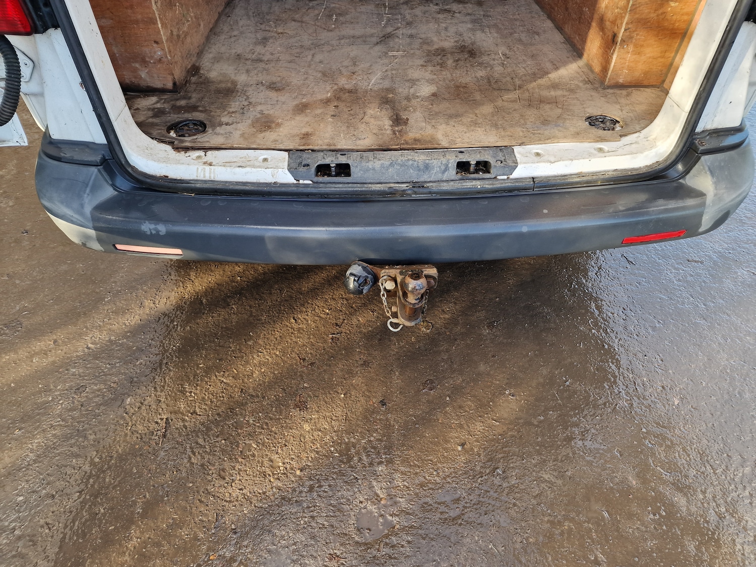 Used Volkswagen Transporter 2011 for sale - 76895299: Photo 7