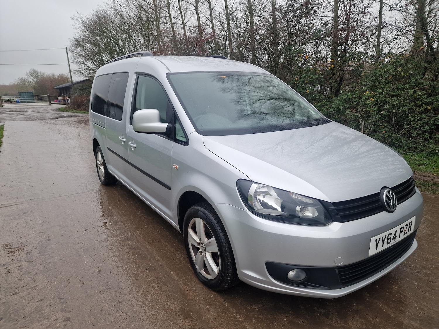 Used Volkswagen Caddy Maxi Life 2014 for sale - 77023122: Photo 2