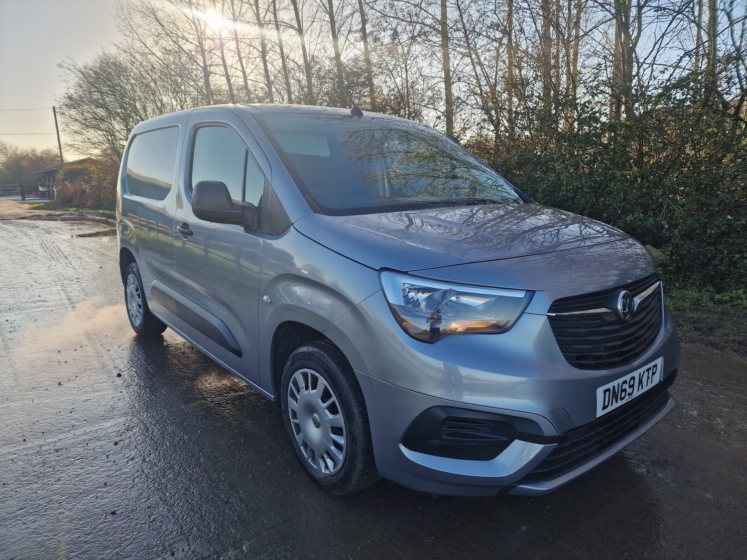 Used Vauxhall Combo 2019 for sale - 76808277: Photo 1