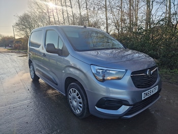 Vauxhall - Combo
