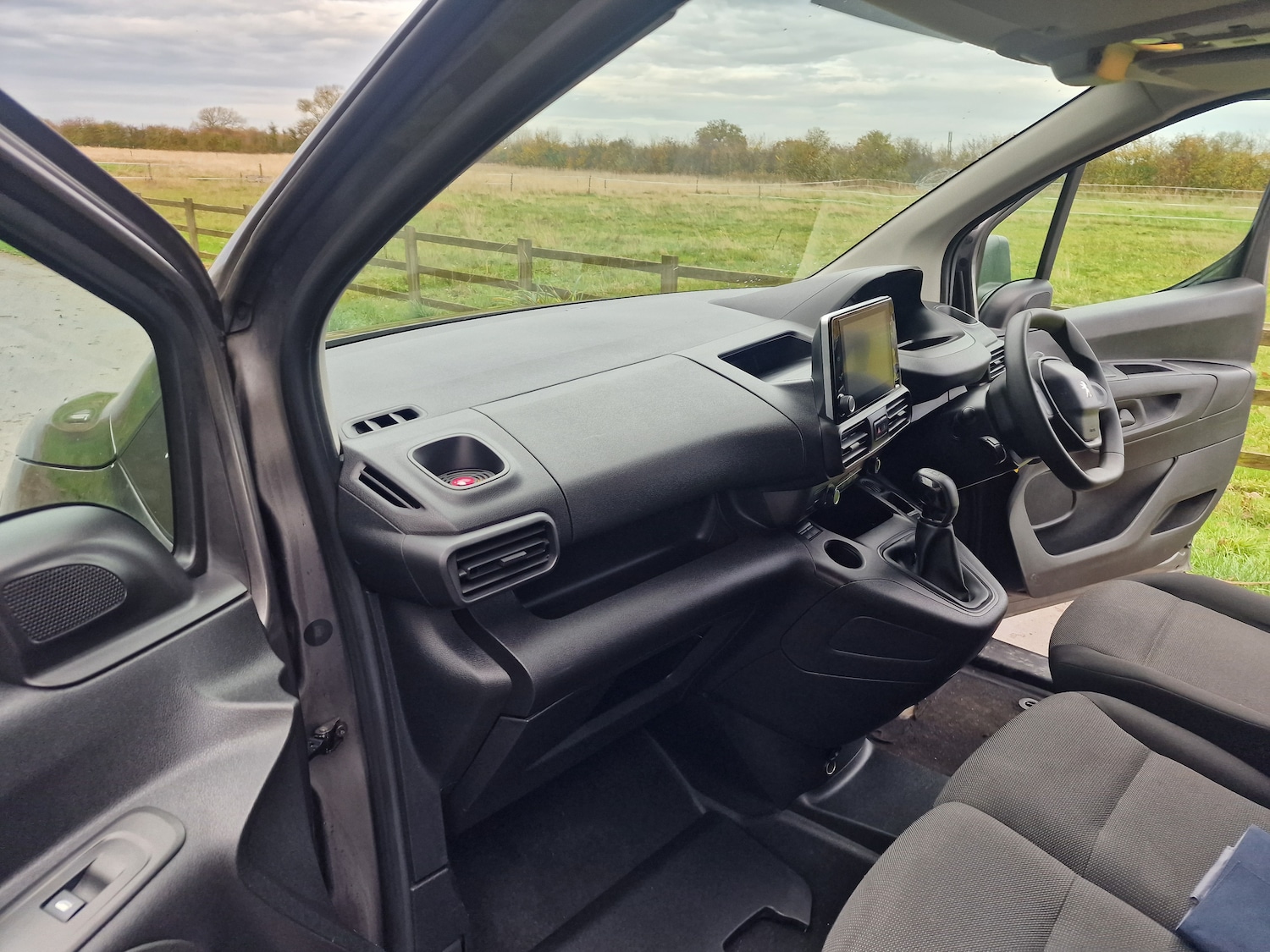 Used Peugeot Partner 2020 for sale - 76482833: Photo 12