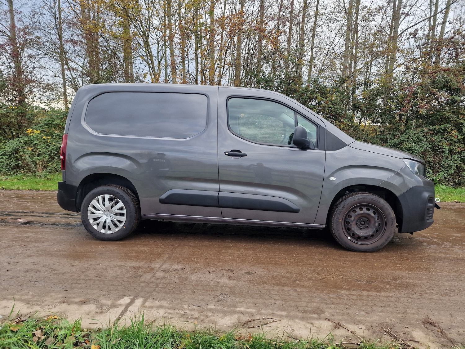 Used Peugeot Partner 2020 for sale - 76482833: Photo 4