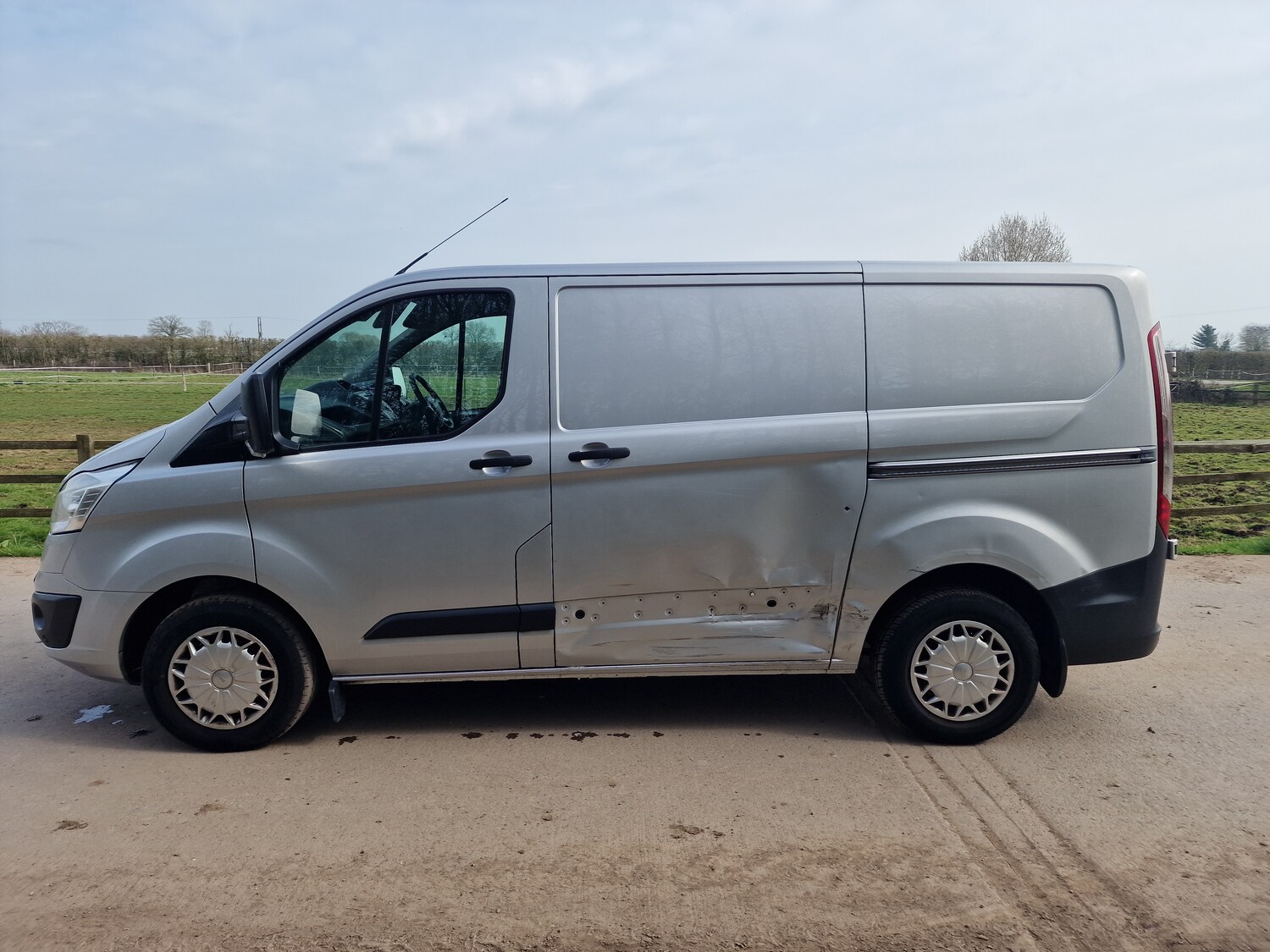 Used Ford Transit Custom 2015 for sale - 77988897: Photo 8