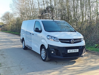 Vauxhall Vivaro feature image