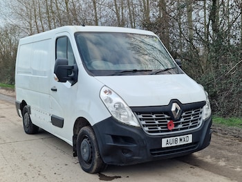 Renault Master feature image