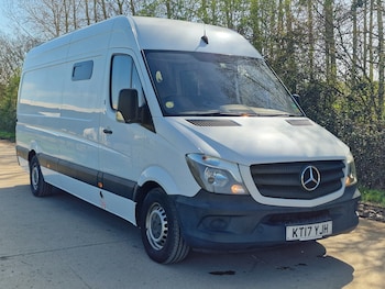 Mercedes-Benz Sprinter feature image