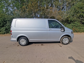 Used Volkswagen Transporter 2015 for sale - 79302349: Photo