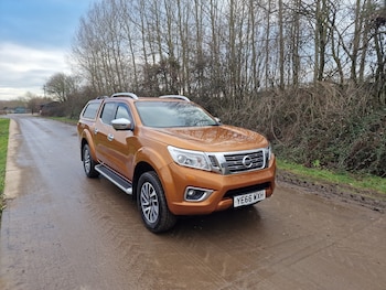 Used Nissan Navara 2016 for sale - 77367268: Photo