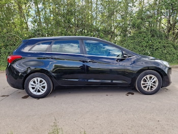 Used Hyundai i30 2016 for sale - 78581467: Photo
