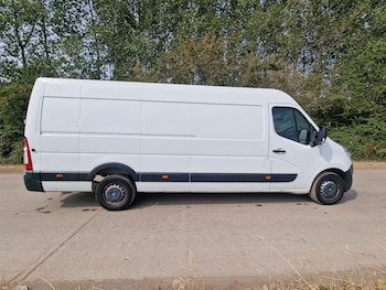 Used Renault Master 2017 for sale - 79275369: Photo