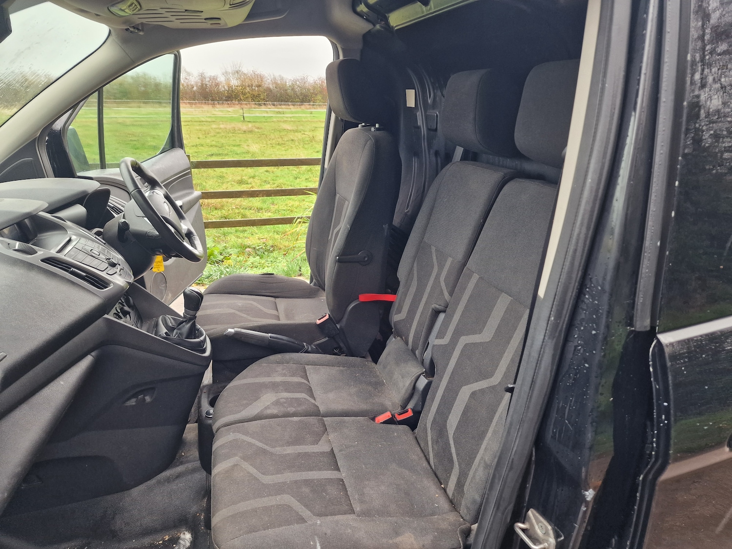 Used Ford Transit Connect 2014 for sale - 76565119: Photo 14