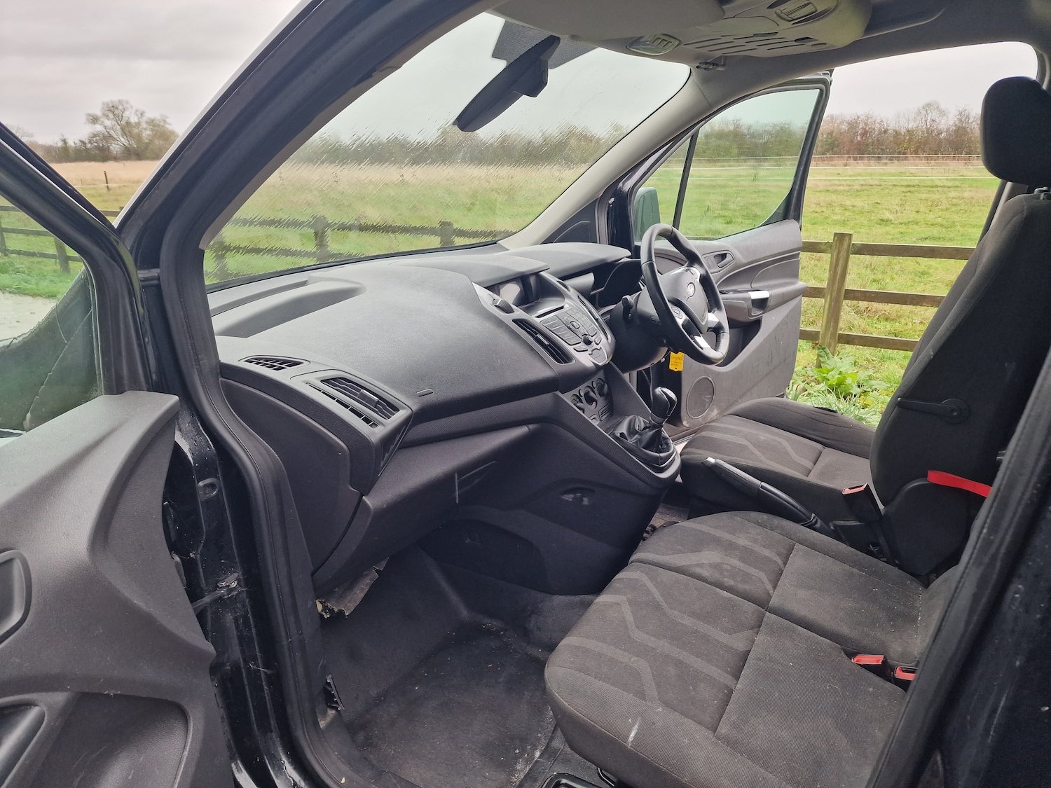 Used Ford Transit Connect 2014 for sale - 76565119: Photo 16