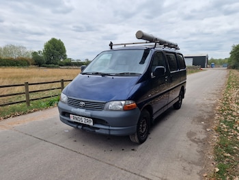 Toyota - HiAce