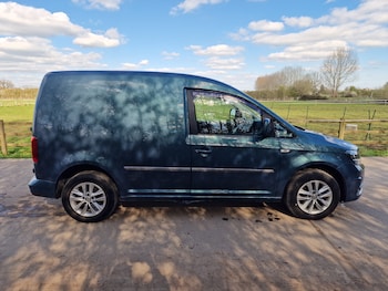 Used Volkswagen Caddy 2017 for sale - 78125265: Photo
