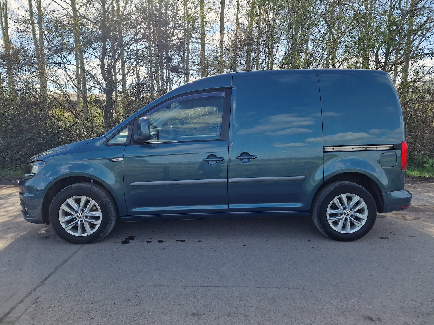 Used Volkswagen Caddy 2017 for sale - 78125265: Photo 9