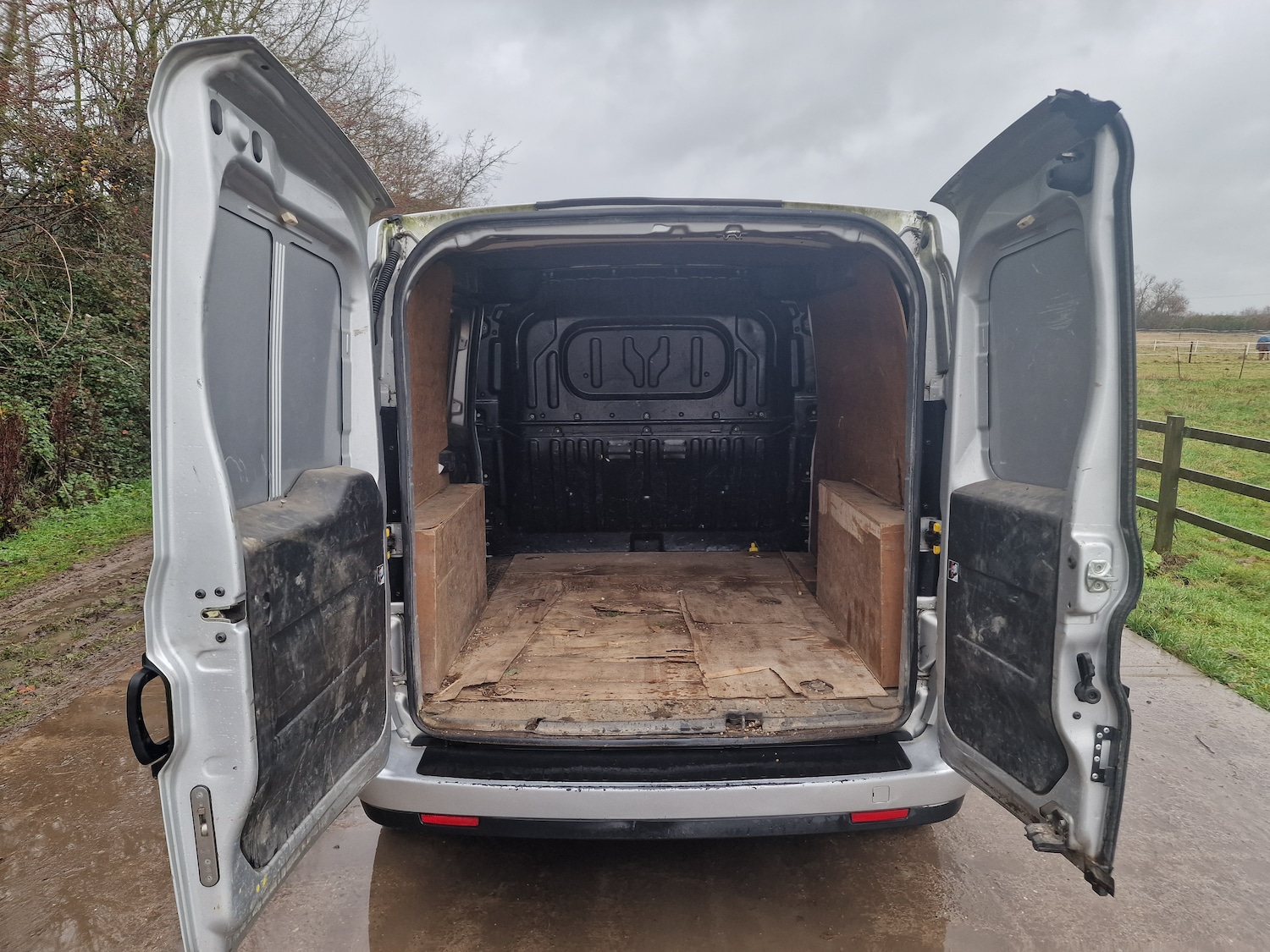 Used Vauxhall Combo 2016 for sale - 76958696: Photo 10