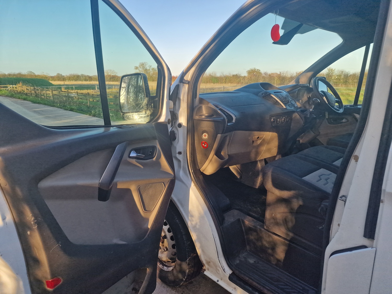 Used Ford Transit Custom 2014 for sale - 76611320: Photo 20