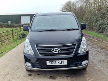 Used Hyundai i800 2018 for sale - 77584686: Photo